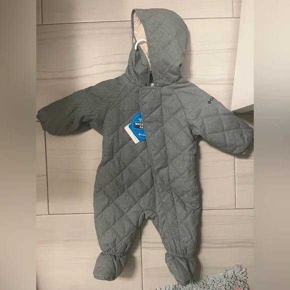 NWT Kids Columbia Bunting Snowsuit 3-6 months - Picture 1 of 4